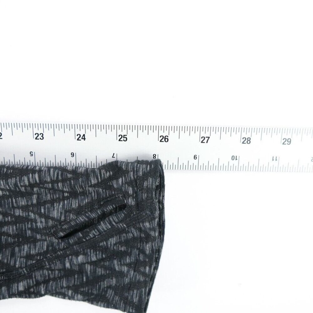 The North Face Dyvinity Shorty Jacket - Women's - Sz. Medium Full Zip Toe Holes - Picture 8 of 8